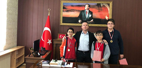 GENÇ GASPAROVLAR ÖDÜLLENDİRİLDİ