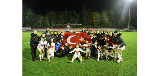 KADIN MİLLİ FUTBOL TAKIMINDAN ÇAĞRI VAR