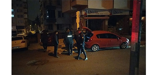 GENÇ PARTİ İL BAŞKANININ ARACI KURŞUNLANDI
